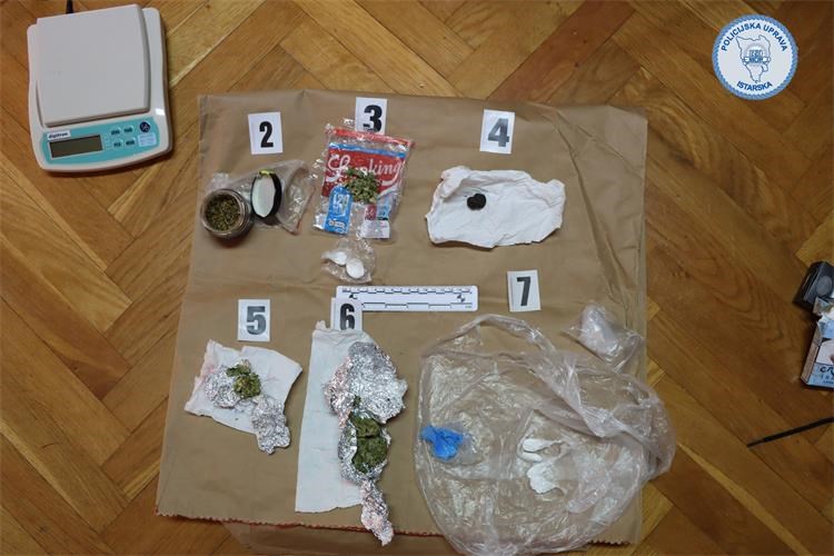 Slika /2025/droga mix poreč1.jpg